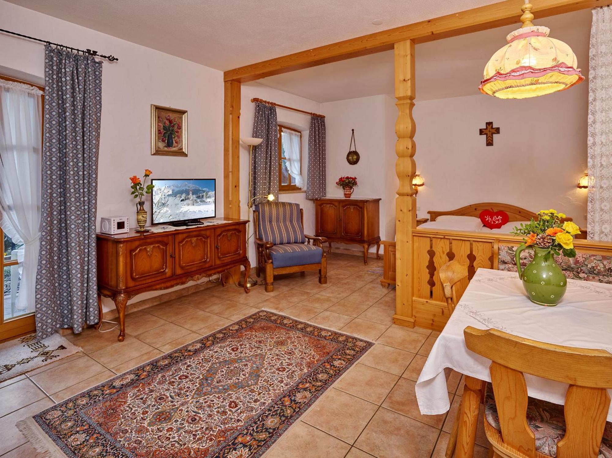 Alpenchalet Zum Jeremia Grainau Szoba fotó